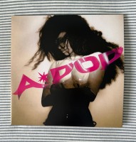 Tyla: A*pop - Plak