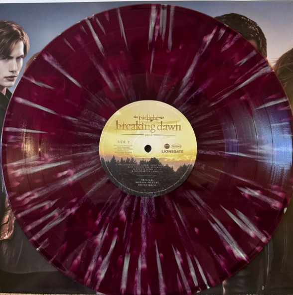 Çeşitli Sanatçılar: The Twilight Saga: Breaking Dawn Part 2 (Original Motion Picture Soundtrack) (Limited Purple Splatter Vinyl Edition) - Plak Foto #2