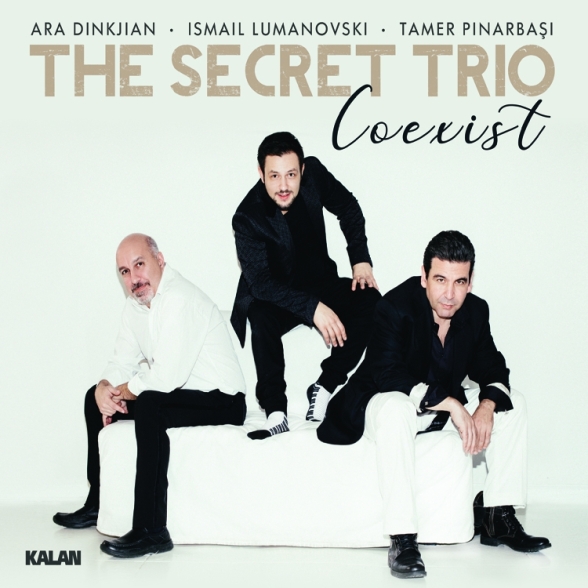 The Secret Trio: Coexist - CD Foto #1