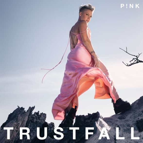 Pink: Trustfall (Limited Indie Edition - Hot Pink Vinyl) - Plak Foto #1