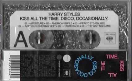 Harry Styles: Kiss All The Time. Disco, Occasionally - Kaset Foto #3