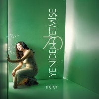 Nilüfer: Yeniden Yetmişe (Yeşil Plak) - Plak